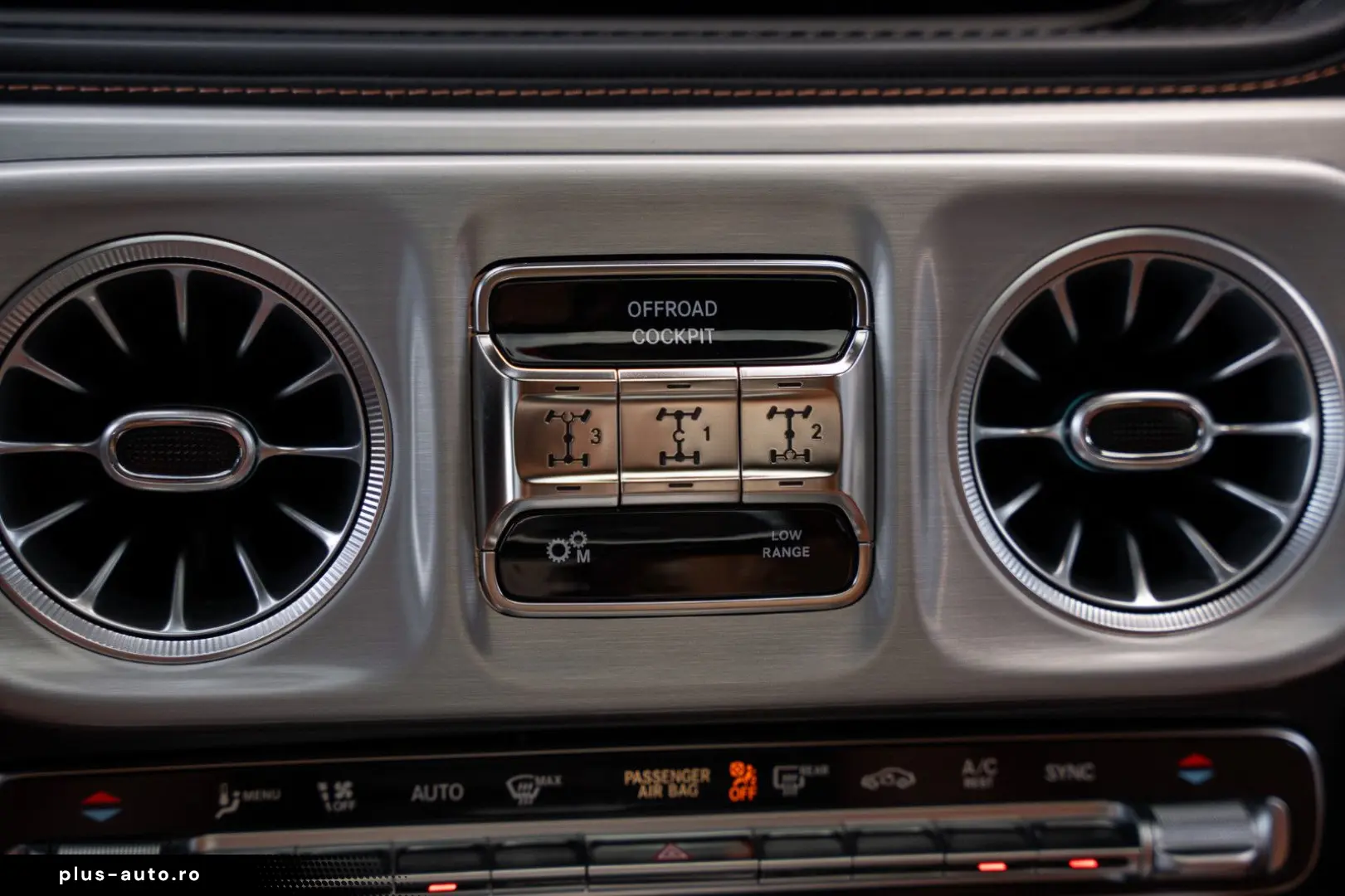 MERCEDES-BENZ G 63 AMG Manufaktur - Green & Tan - VAT Ref.