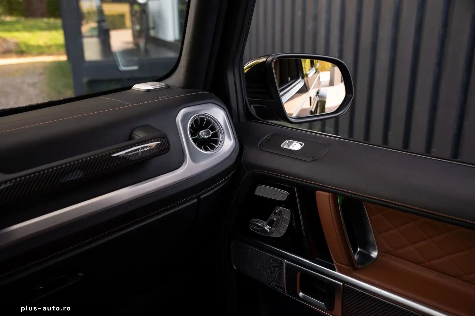 MERCEDES-BENZ G 63 AMG Manufaktur - Green & Tan - VAT Ref.