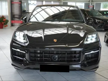 Porsche Cayenne Coupe Black Edition_MY2026