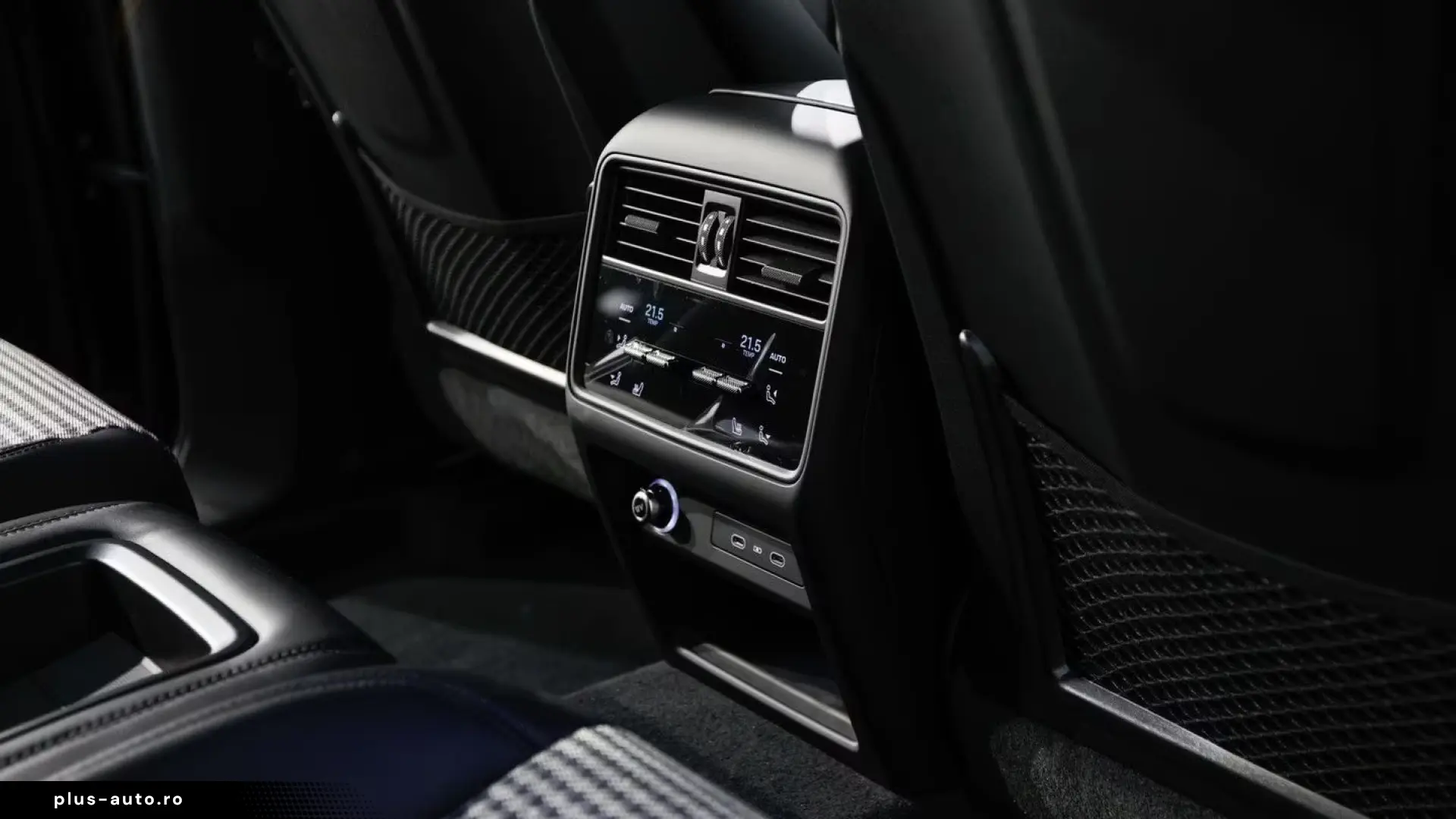 Porsche Cayenne E-Hybrid Coupe Black Edition_MY2026