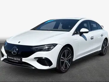Mercedes-Benz EQE 300