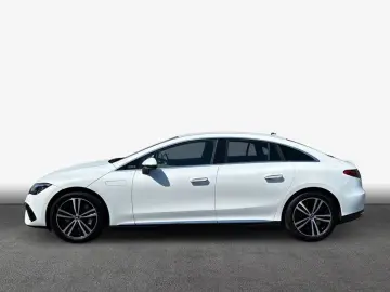 Mercedes-Benz EQE 300