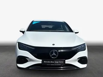 Mercedes-Benz EQE 300