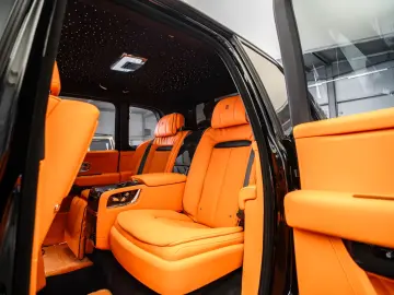 Rolls-Royce Cullinan Black Badge - MY2026 - LIVRARE RAPIDA