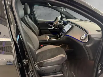 Mercedes-Benz EQE SUV 500
