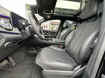 Mercedes-Benz EQE SUV 500