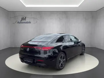 Mercedes-Benz EQE 300 AMG