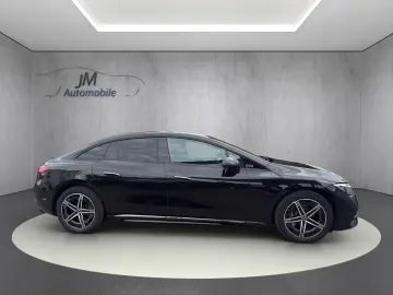 Mercedes-Benz EQE 300 AMG