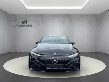 Mercedes-Benz EQE 300 AMG