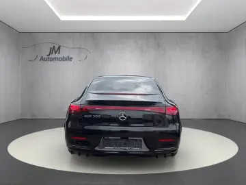 Mercedes-Benz EQE 300 AMG