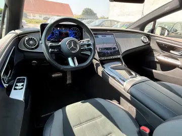 Mercedes-Benz EQE 350 AMG