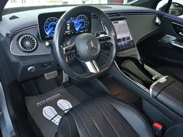 Mercedes-Benz EQE 350 AMG