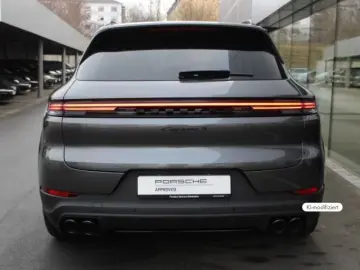 Porsche Cayenne S E-Hybrid