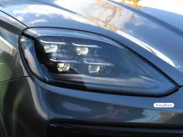 Porsche Cayenne S E-Hybrid