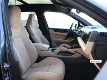 Porsche Cayenne S E-Hybrid