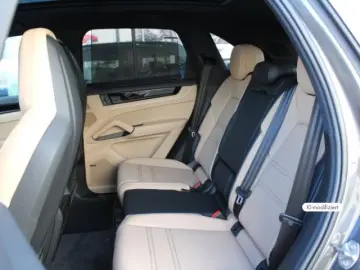 Porsche Cayenne S E-Hybrid