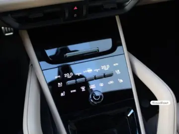 Porsche Cayenne S E-Hybrid