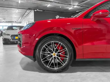 PORSCHE Cayenne COUPE TURBO E-HYBRID  21 BURMESTER HEADU