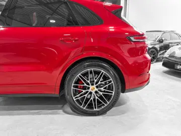 PORSCHE Cayenne COUPE TURBO E-HYBRID  21 BURMESTER HEADU
