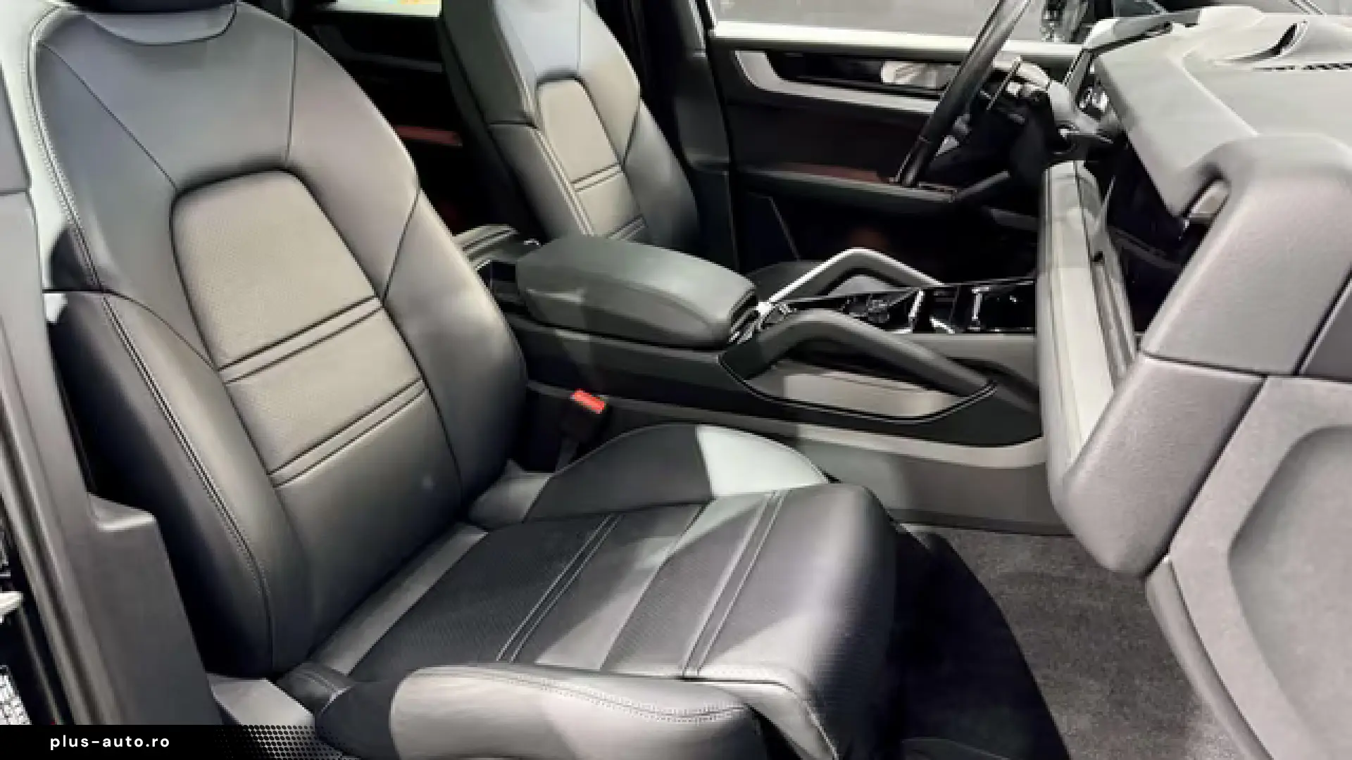 Porsche Cayenne S E-Hybrid