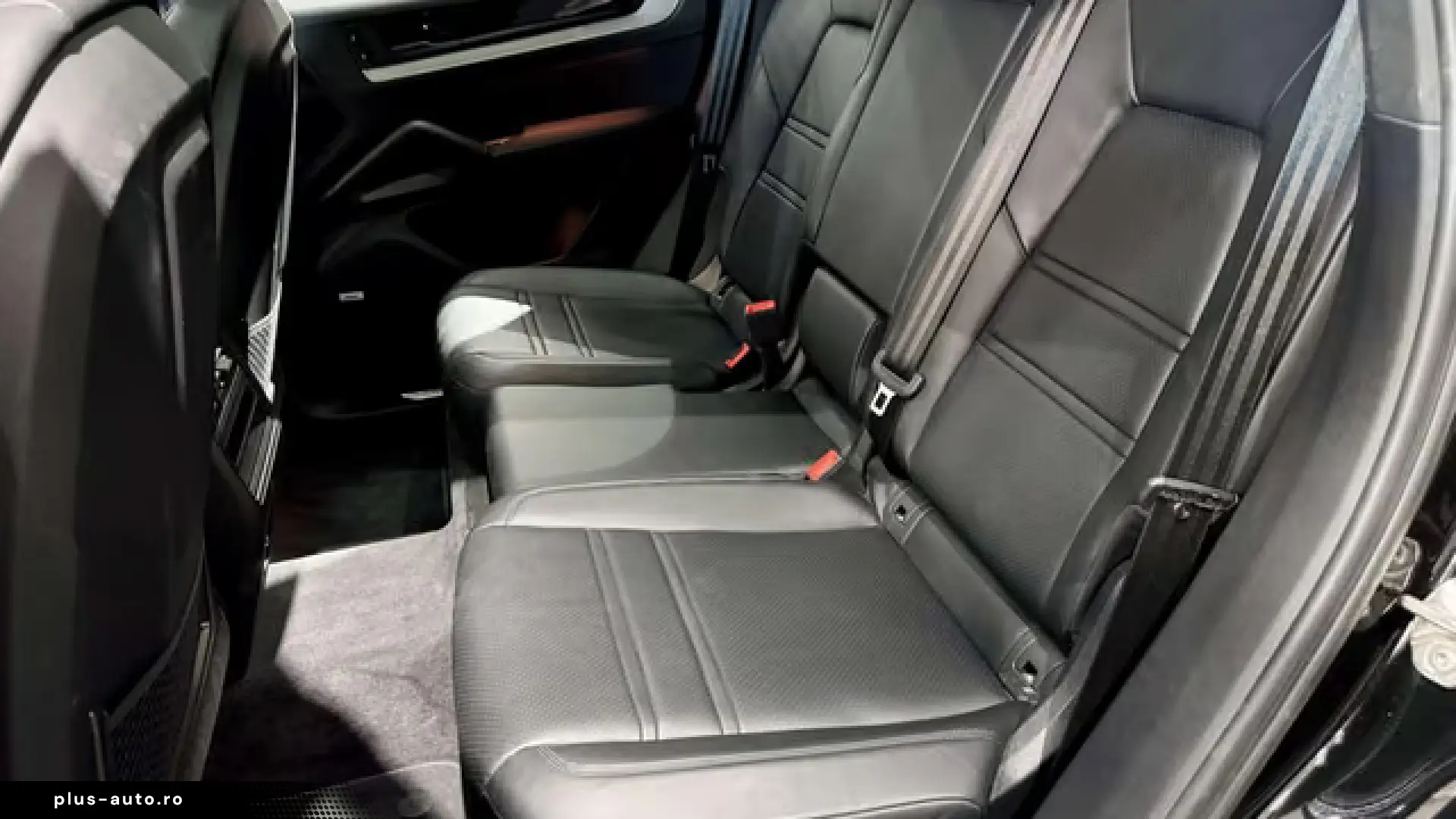 Porsche Cayenne S E-Hybrid