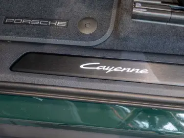 Porsche Cayenne E-Hybrid Coupé Black Edition