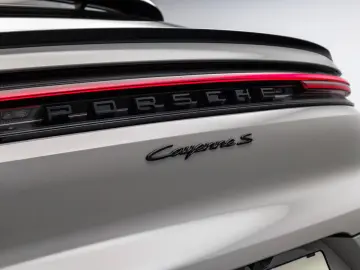 Porsche Cayenne S E-Hybrid Coupé Black Edition