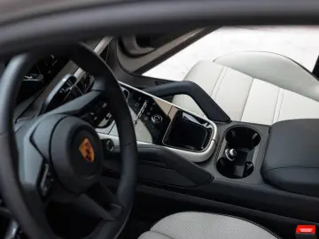 Porsche Cayenne S E-Hybrid Coupé Black Edition
