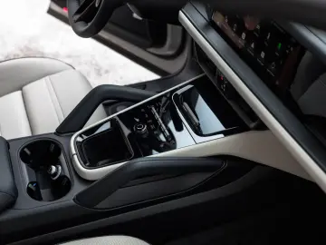 Porsche Cayenne S E-Hybrid Coupé Black Edition
