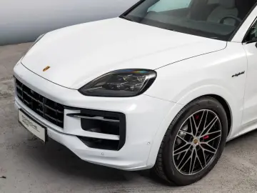 Porsche Cayenne S E-Hybrid Coupé Black Edition