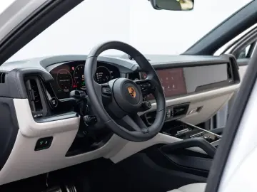 Porsche Cayenne S E-Hybrid Coupé Black Edition