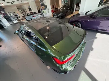 BMW M3 Competition Individual   510 CP Carbon Ceramic