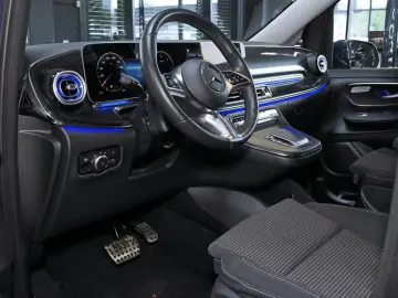Mercedes-Benz V 220 STYLE PLUS MBUX DISTRONIC LED