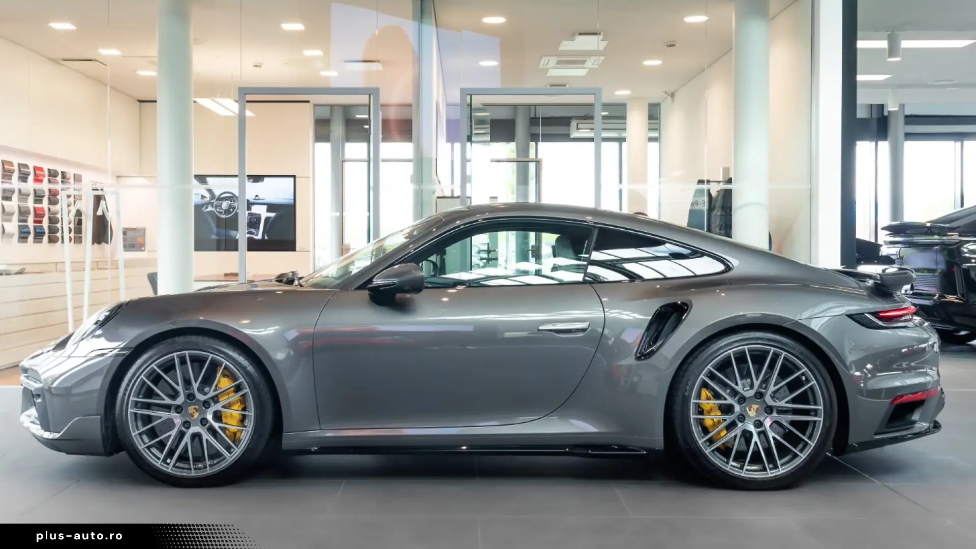Porsche 992 911 Turbo S SportDesign Package Sport Exhaust