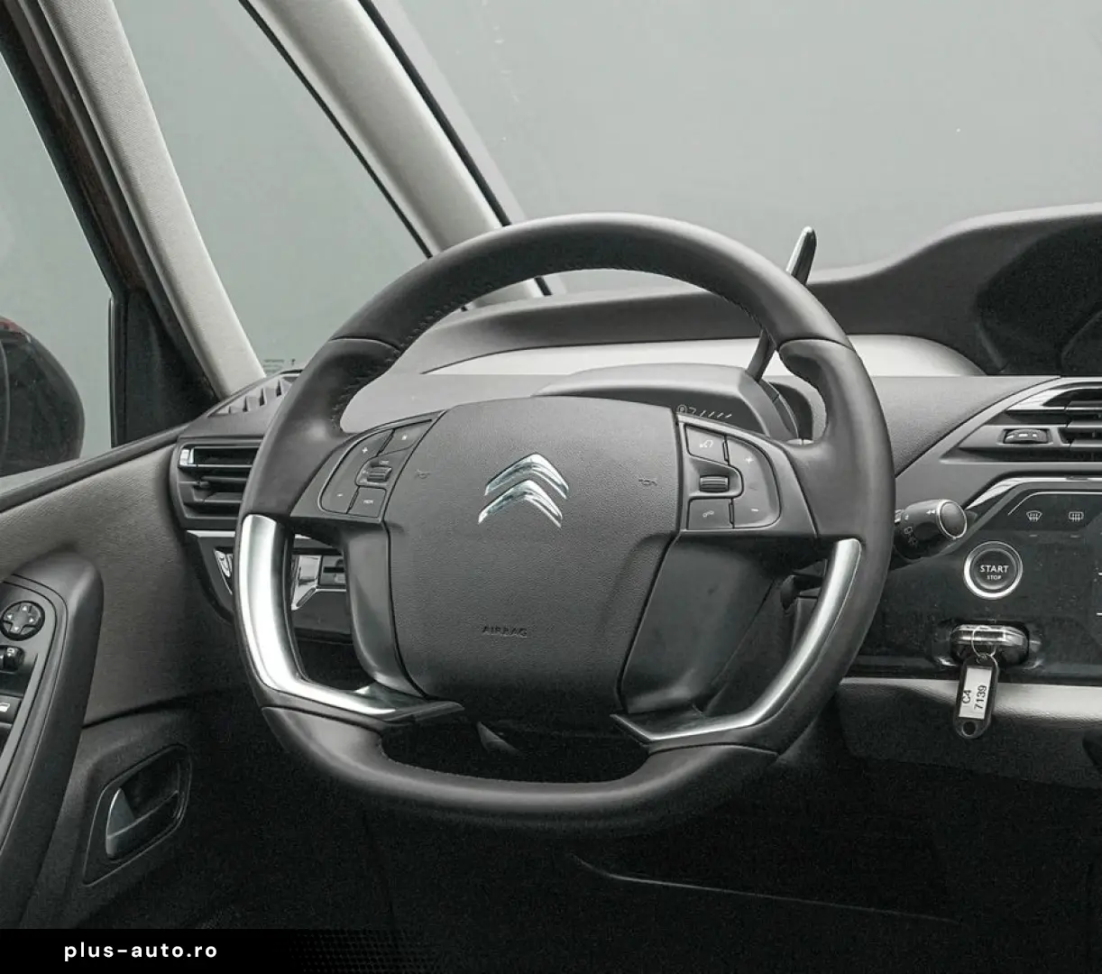 Citroen C4-Grand-Space-Tourer