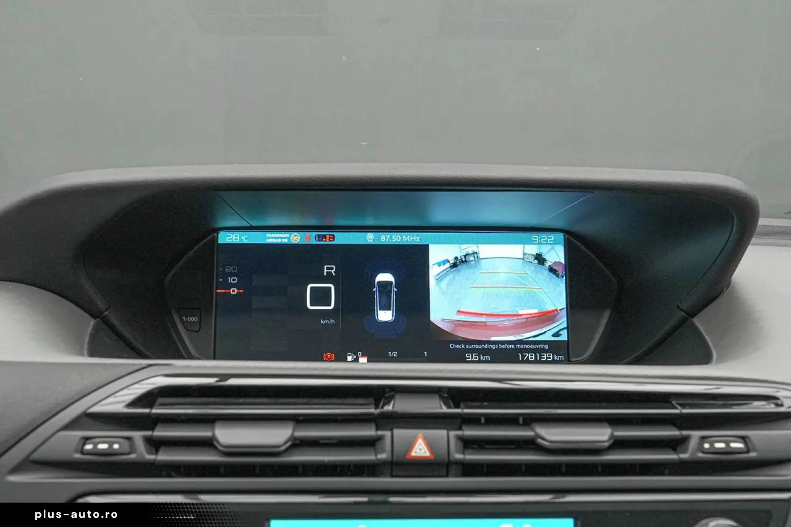 Citroen C4-Grand-Space-Tourer