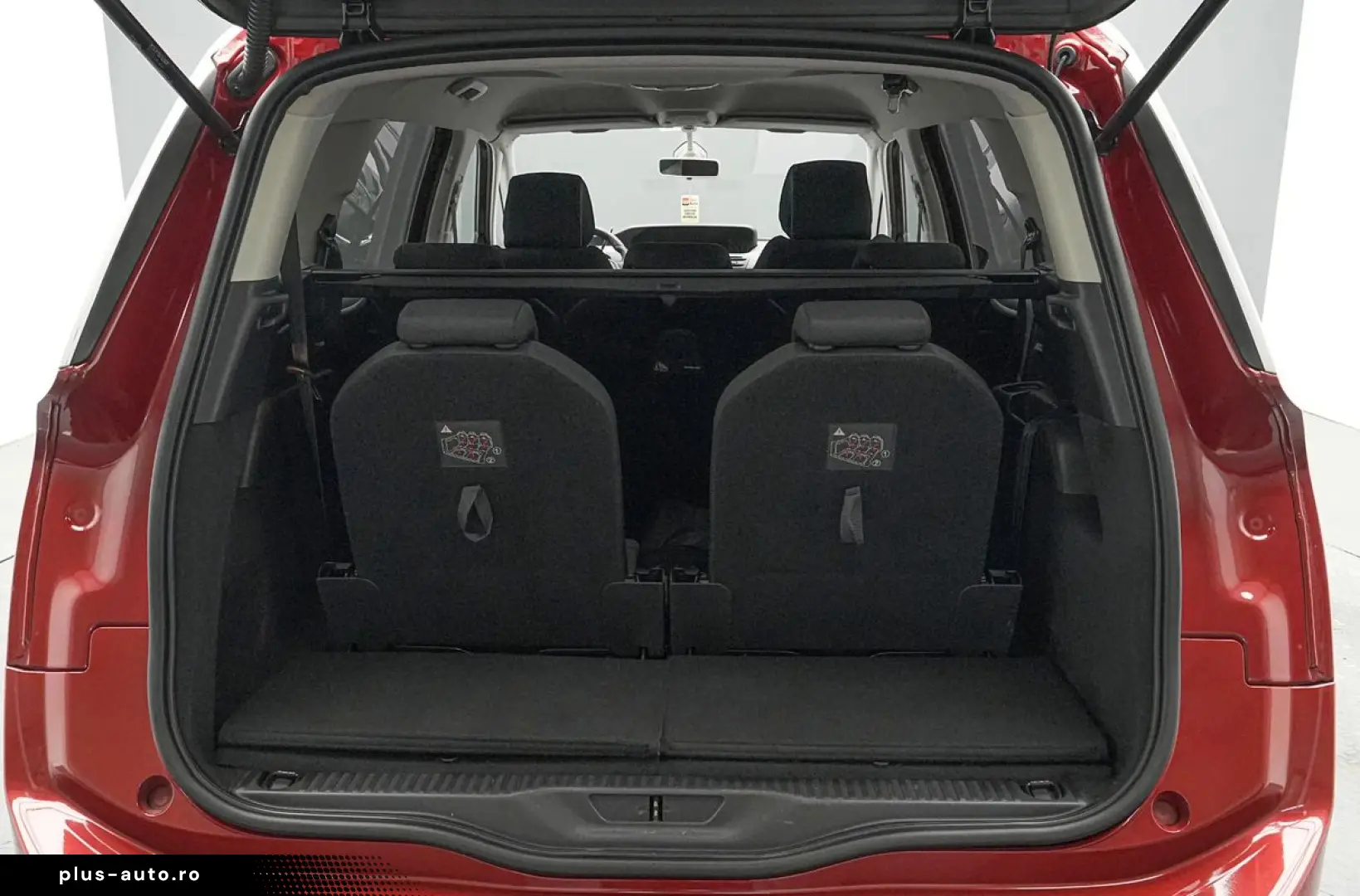 Citroen C4-Grand-Space-Tourer