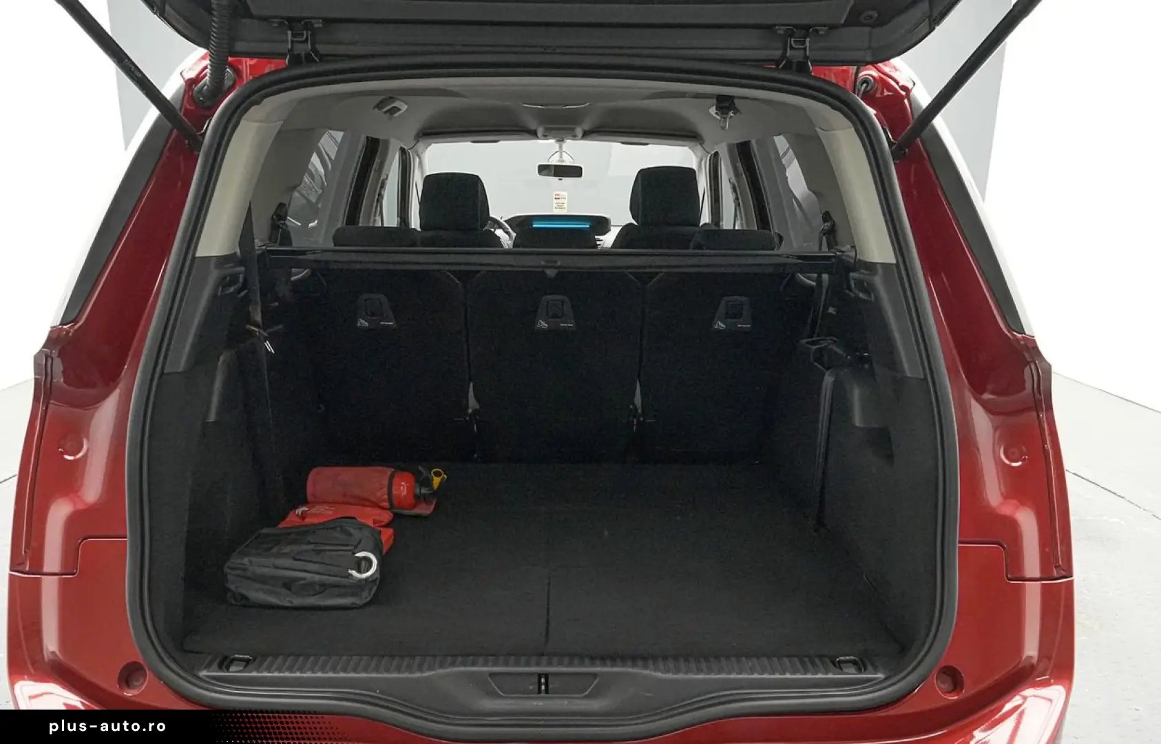 Citroen C4-Grand-Space-Tourer