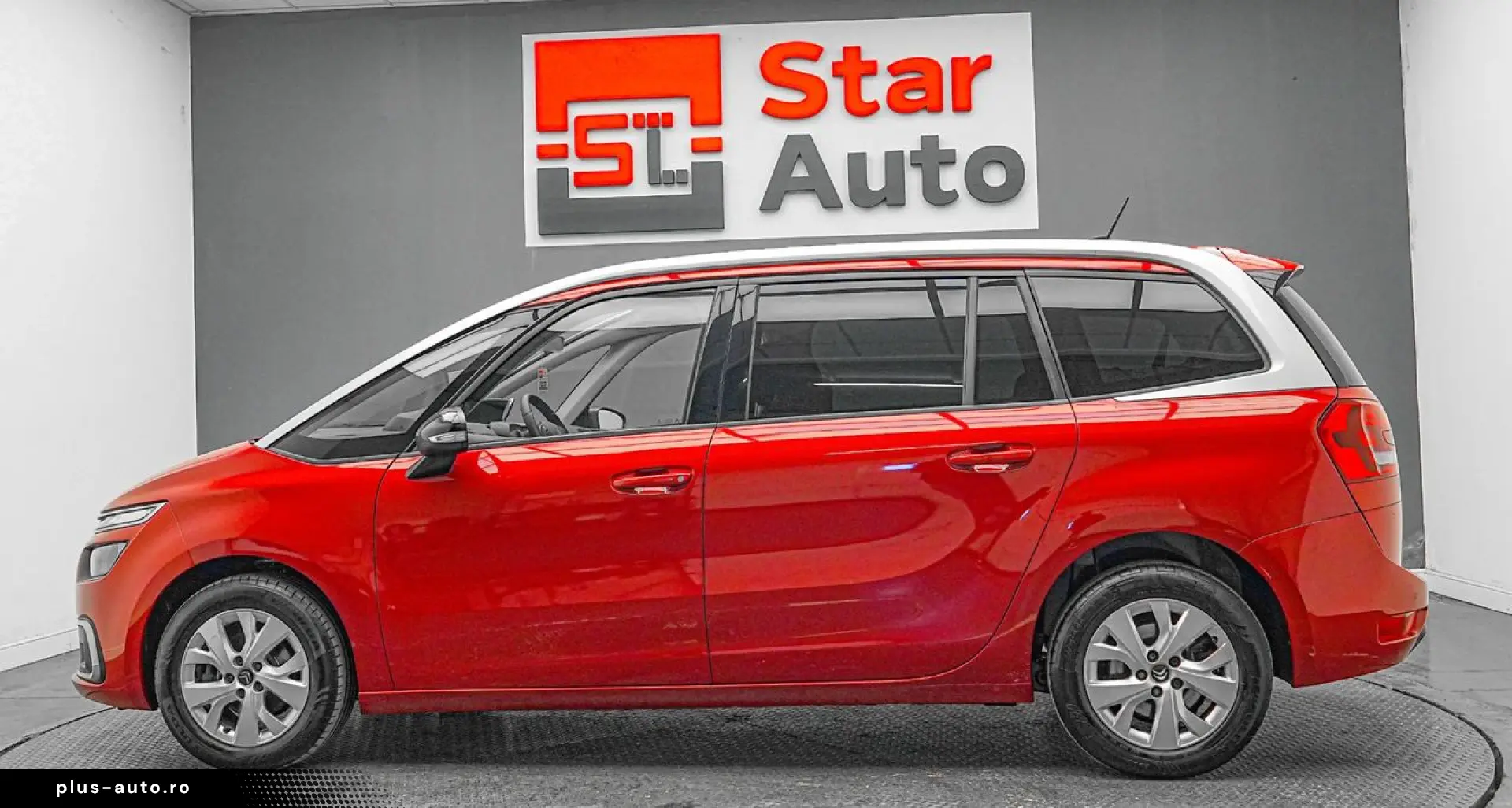 Citroen C4-Grand-Space-Tourer