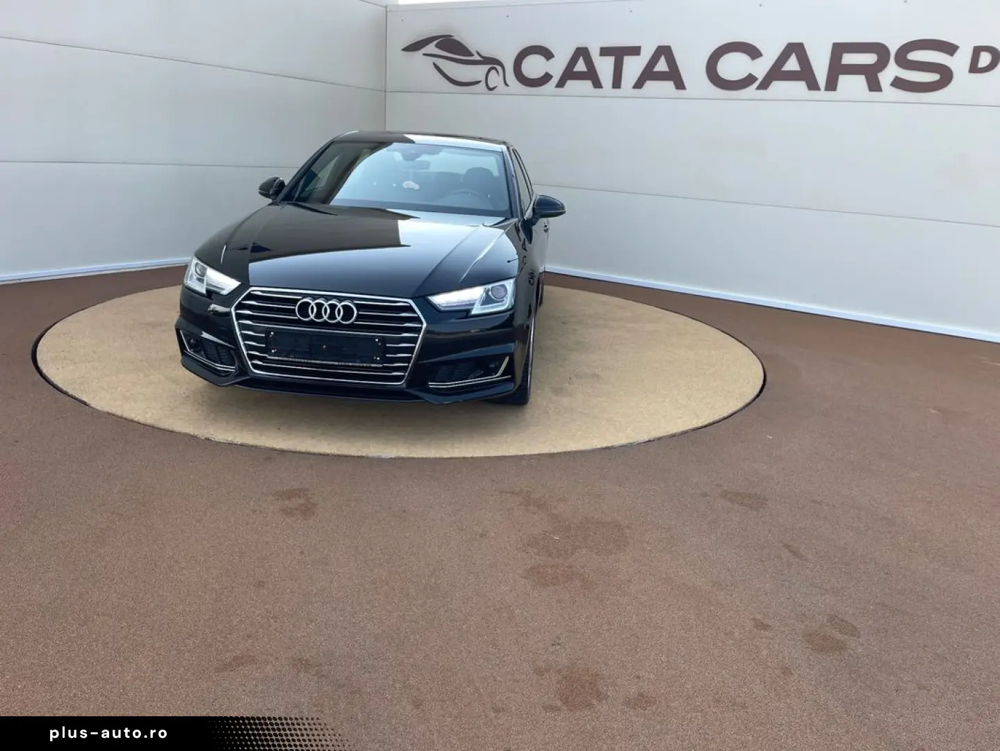 Audi A4 35TDI  150CP BI-Xenon  Distronic  Ambientale  CarPla