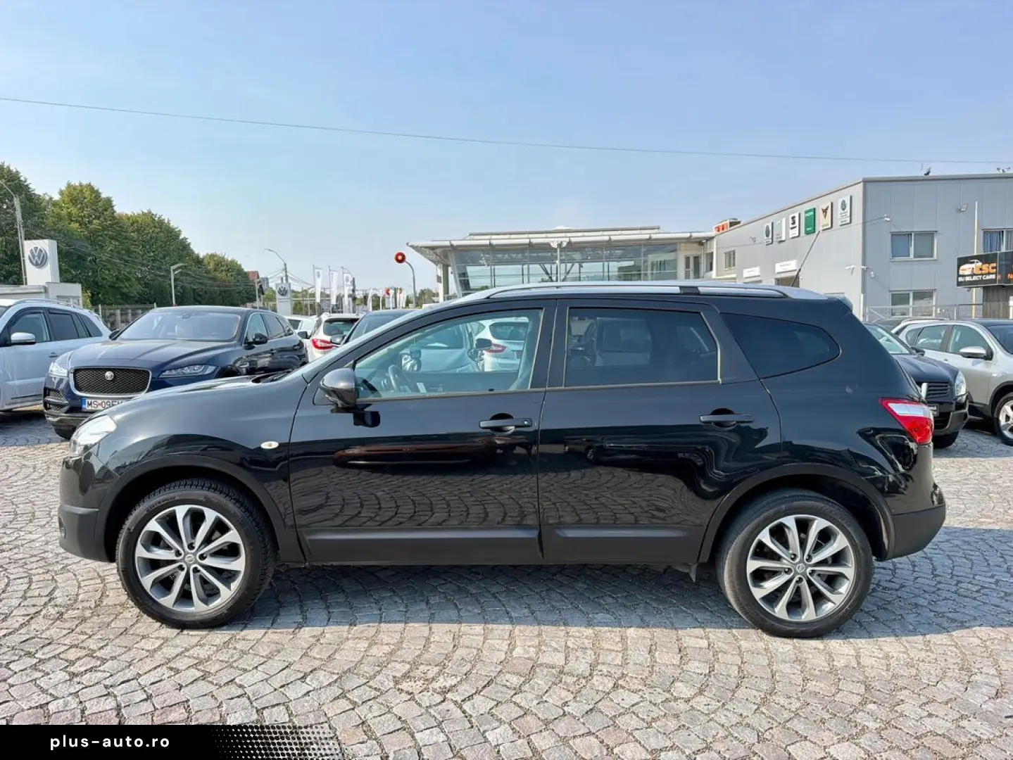 Nissan Qashqai-2