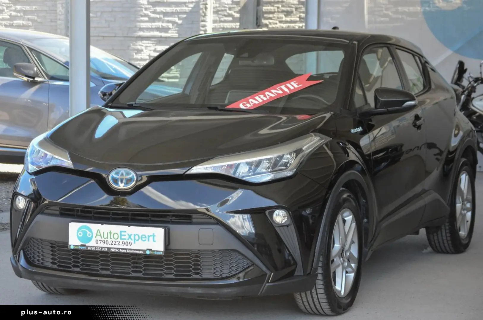 2020 Toyota C-HR Hybrid Business Edition   Automata   Rate F