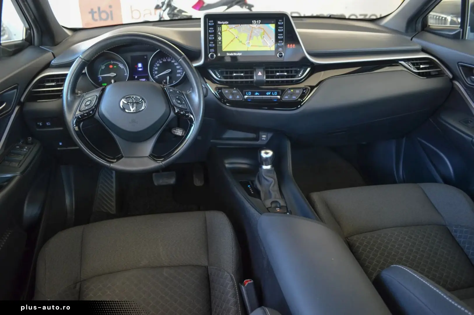 2020 Toyota C-HR Hybrid Business Edition   Automata   Rate F