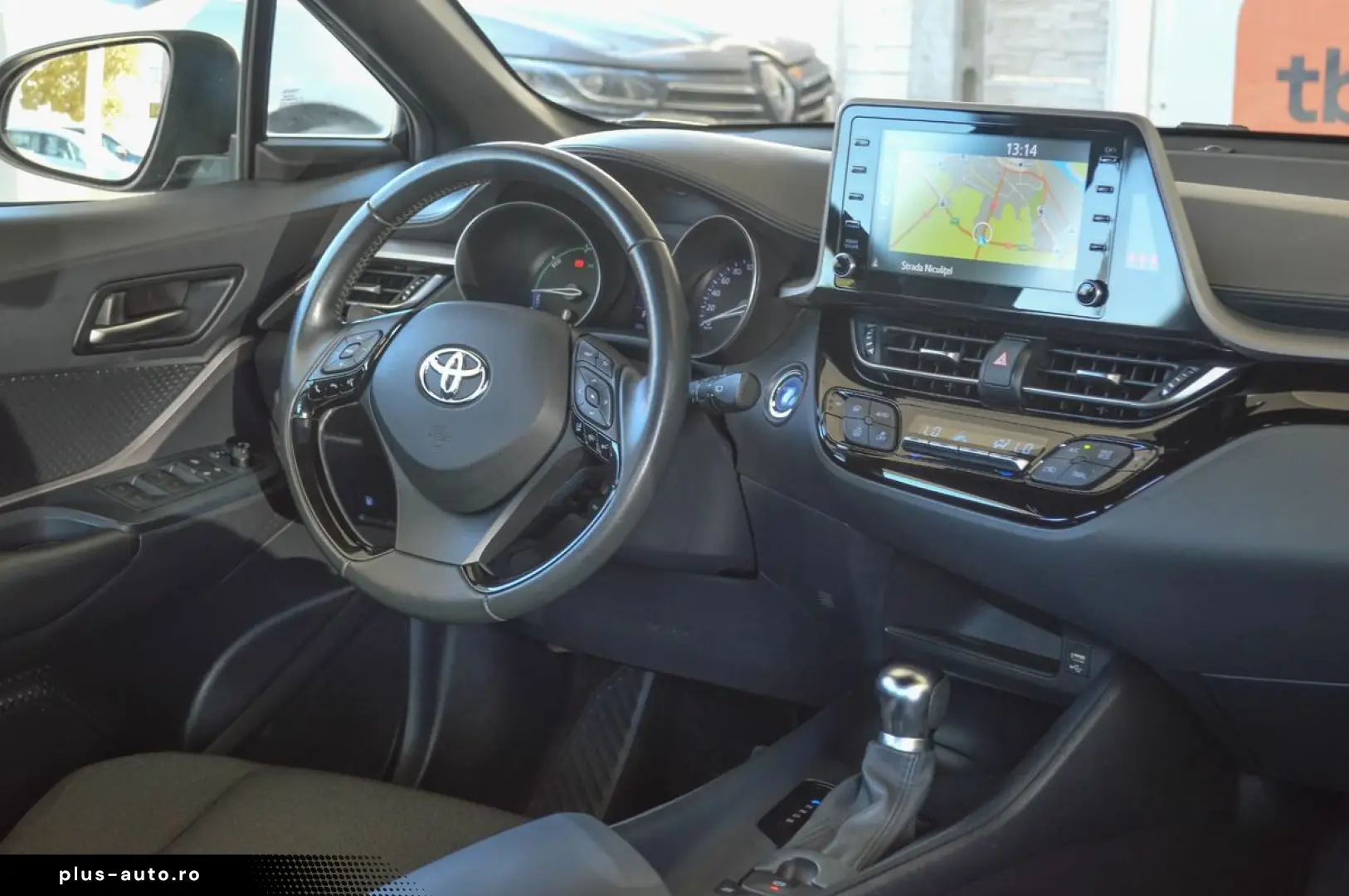 2020 Toyota C-HR Hybrid Business Edition   Automata   Rate F