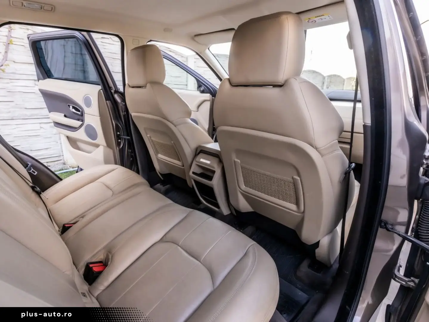 Land-Rover Range-Rover-Evoque