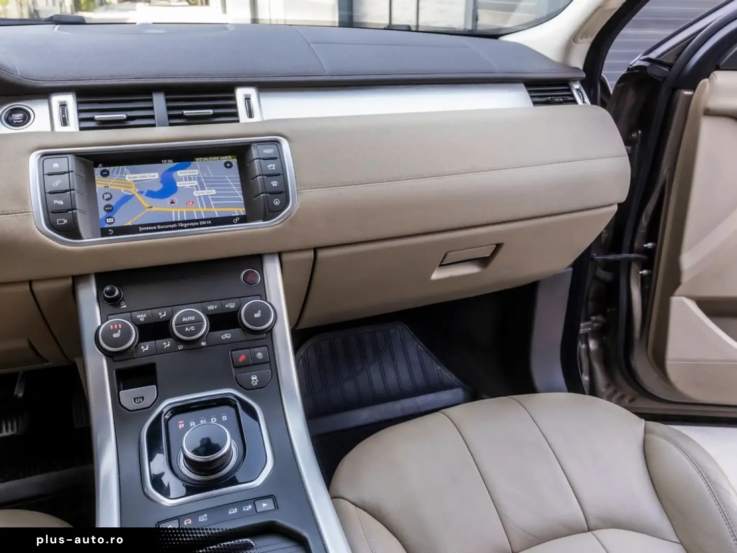 Land-Rover Range-Rover-Evoque