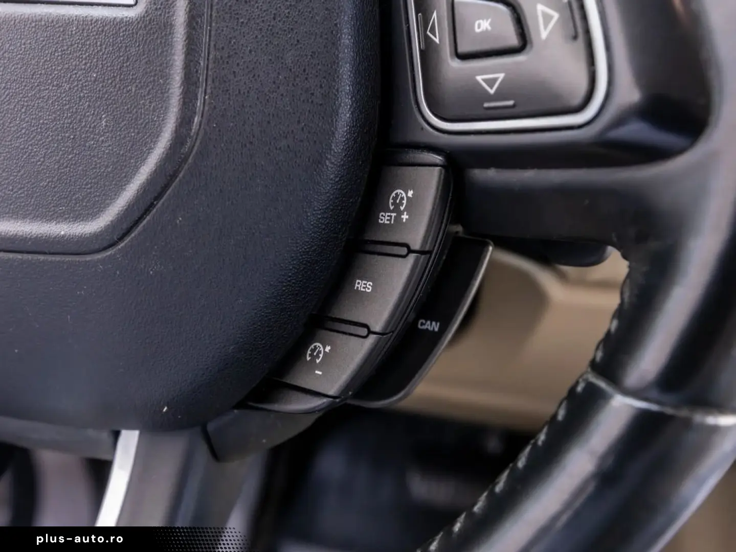 Land-Rover Range-Rover-Evoque