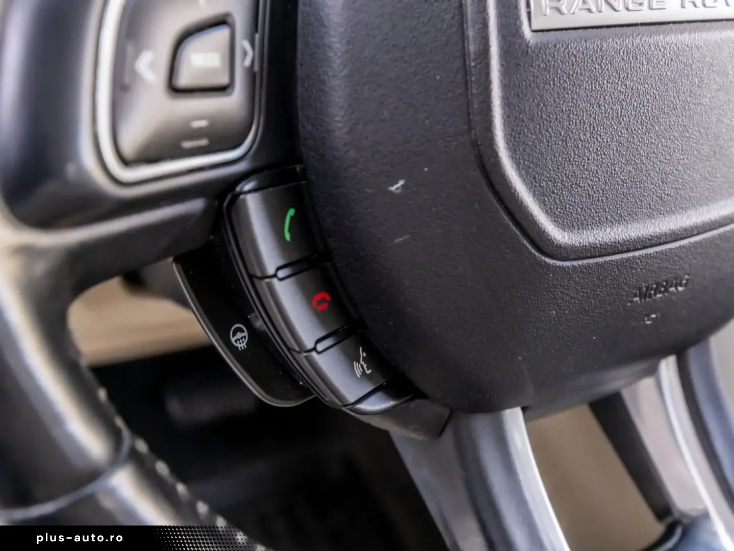 Land-Rover Range-Rover-Evoque