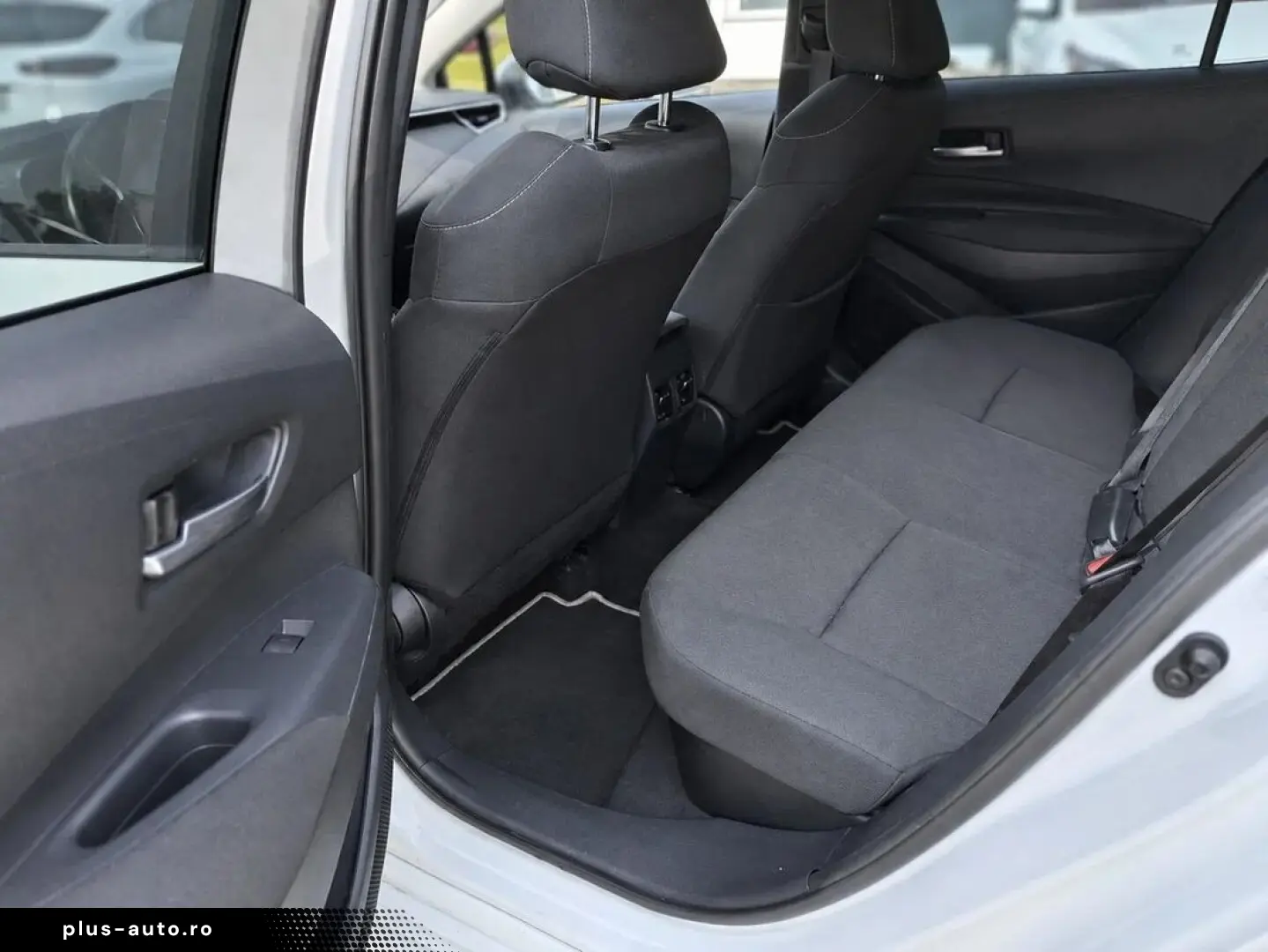 Toyota Corolla 1.8 Hybrid 122 Cp Business