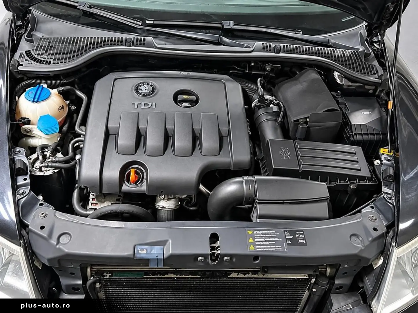 Skoda Octavia “Model Ambition” 2.0Diesel Manual (6 1Trepte)n